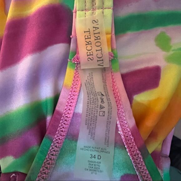 Victoria’s Secret Two Piece Twisted Bandeau Bikini 34D Medium multi color - Picture 7 of 8